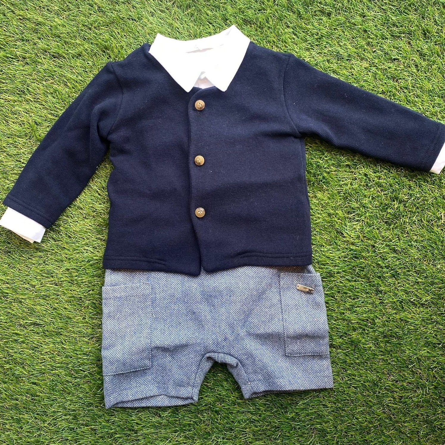 BARCELLINO - Three Piece Set