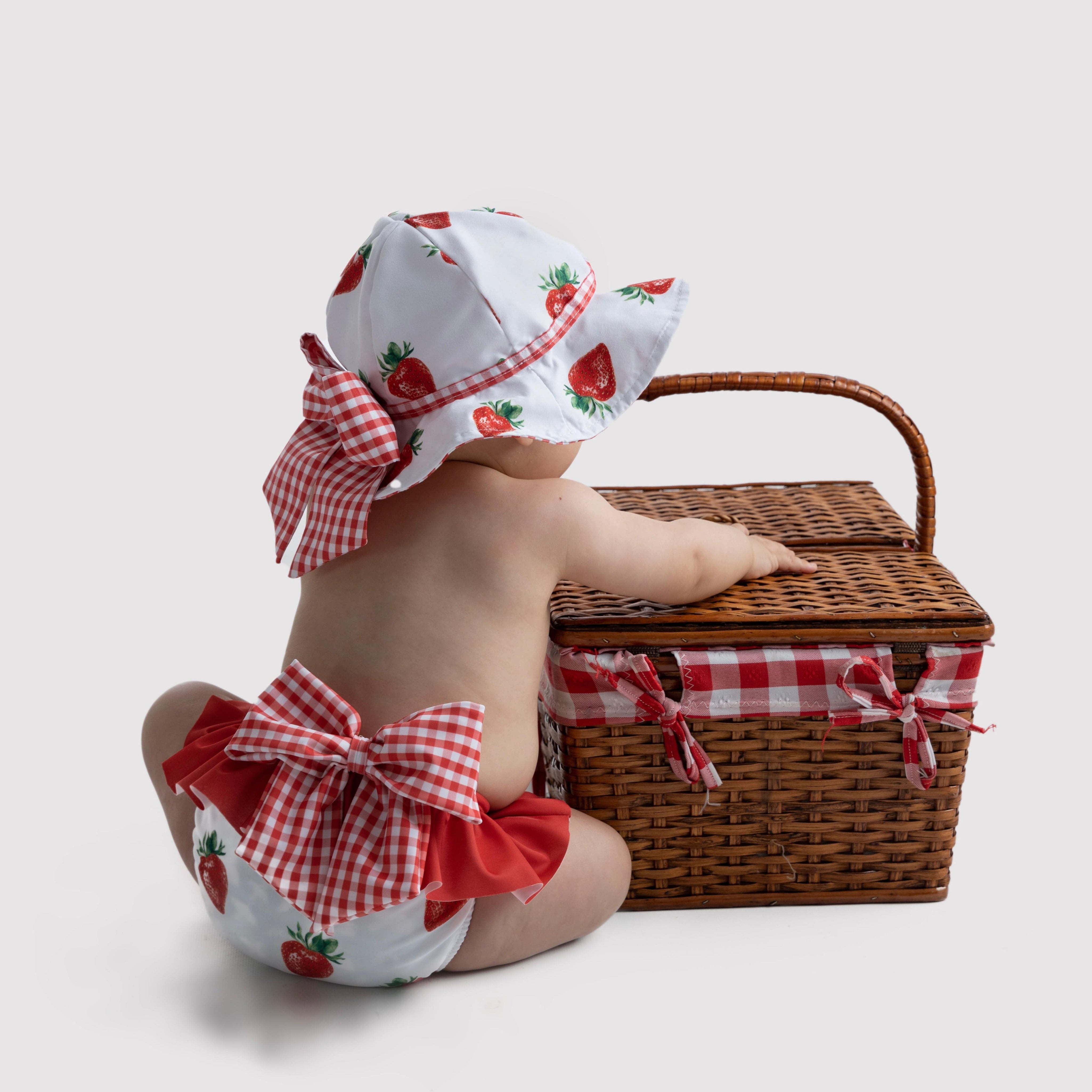 MEIA PATA - Strawberries Print Bikini Bottoms - Red