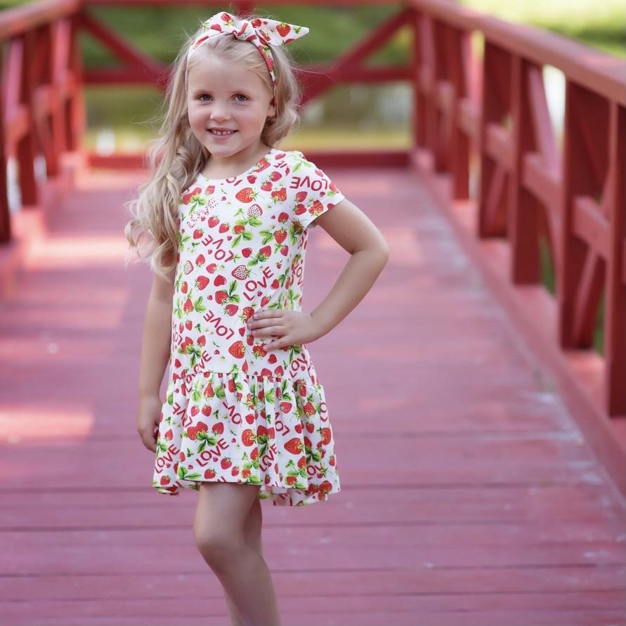 DAGA  - Strawberry Love Dress