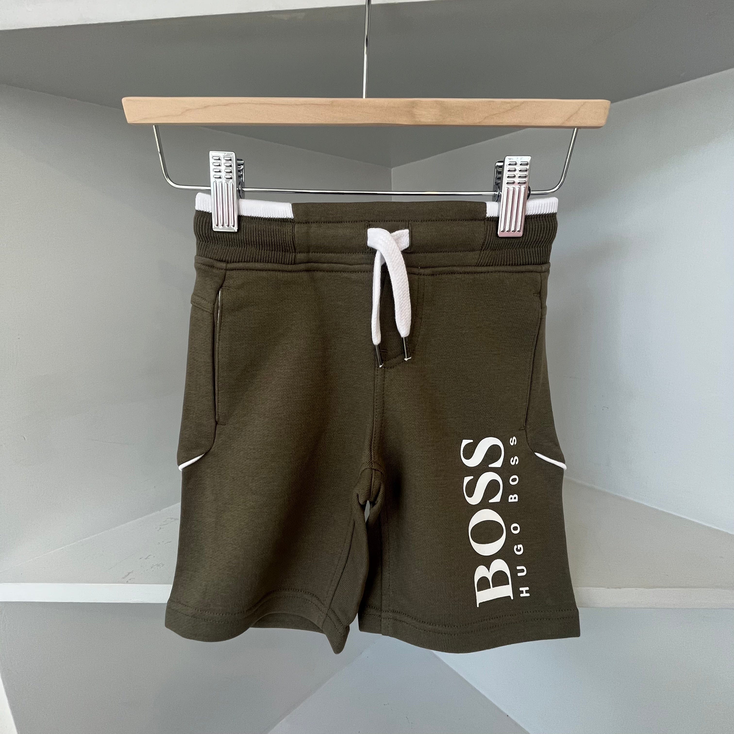 HUGO BOSS - Bermuda Short - Khaki