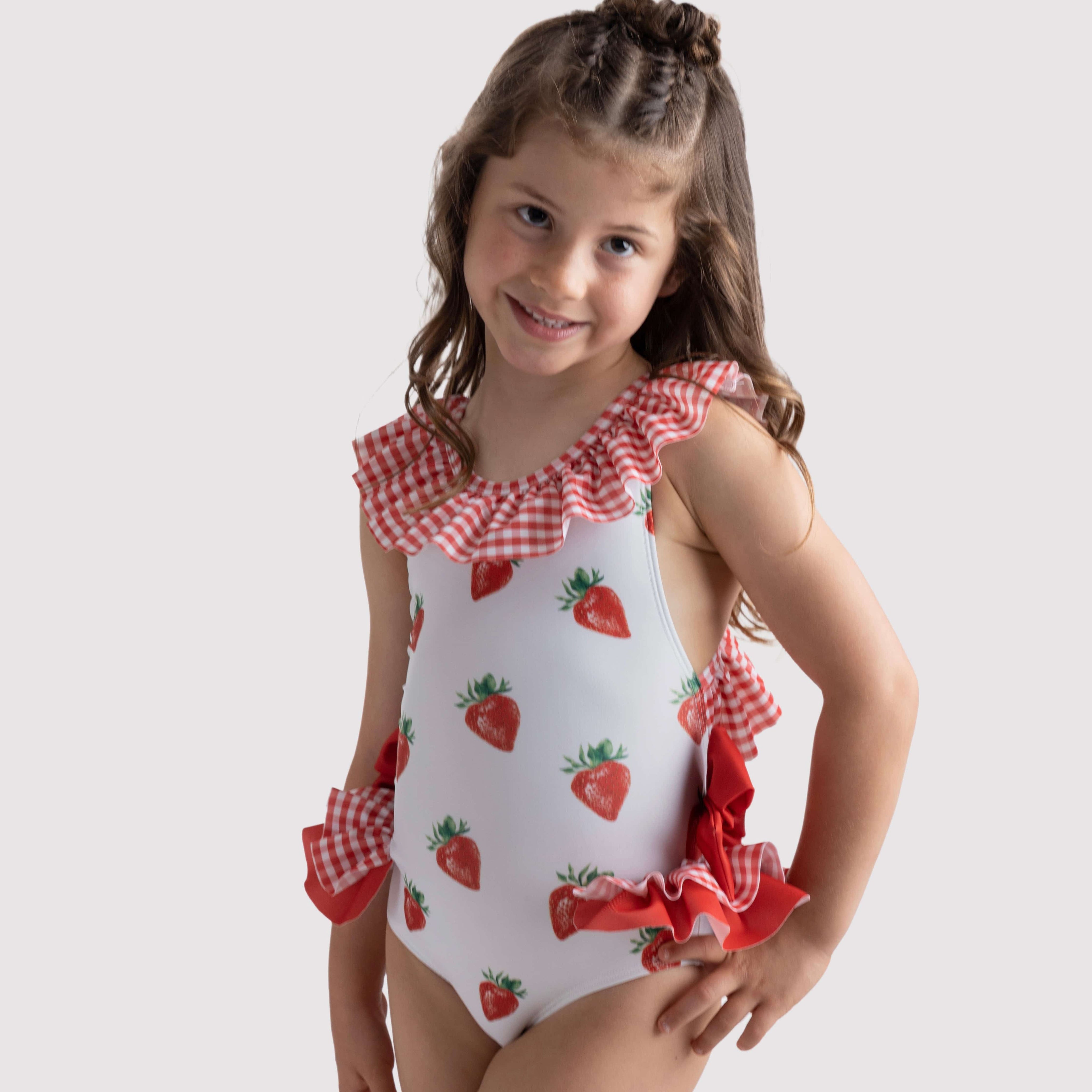 MEIA PATA - Cannes Strawberries Print Swimsuit - Red