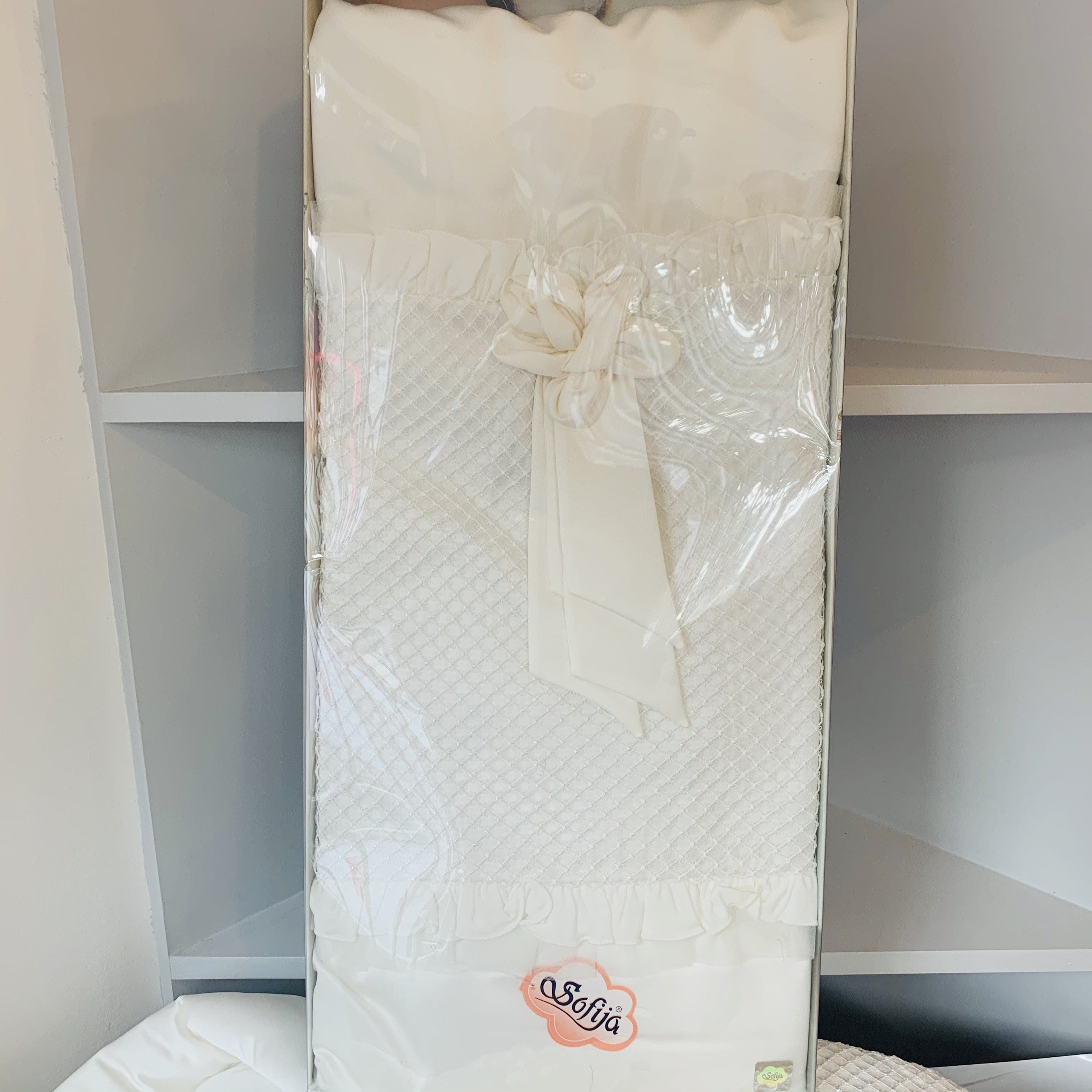 SOFIJA SATIN CREAM BLANKET